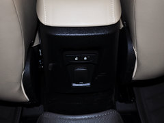 2015款 1.5L 手动 时尚型