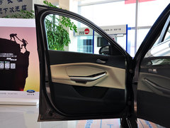 2015款 1.5L 手动 时尚型
