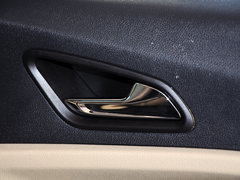 2015款 1.5L 手动 时尚型