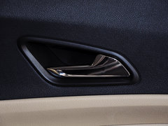 2015款 1.5L 手动 时尚型