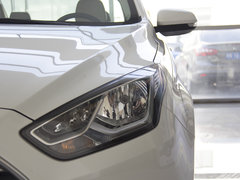 2015款 1.5L 手动 时尚型