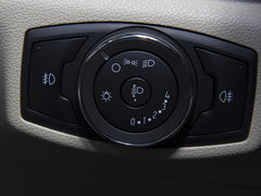 2015款 1.5L 手动 时尚型