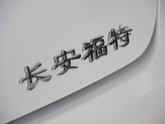 2015款 1.5L 手动 时尚型