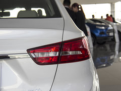 2015款 1.5L 手动 时尚型