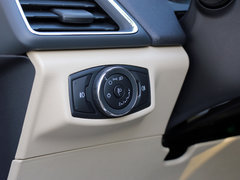 2015款 1.5L 手动 时尚型