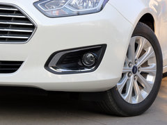 2015款 1.5L 手动 时尚型