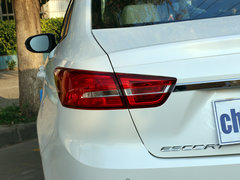 2015款 1.5L 手动 时尚型
