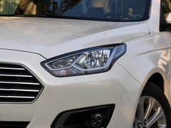 2015款 1.5L 手动 时尚型