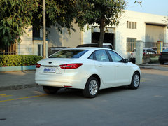 2015款 1.5L 手动 时尚型