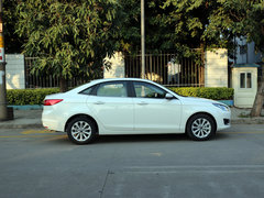 2015款 1.5L 手动 时尚型