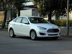 2015款 1.5L 手动 时尚型
