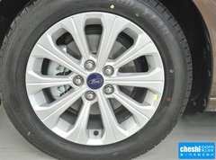 2015款 1.5L 手动 时尚型