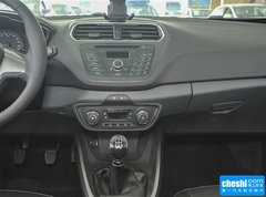 2015款 1.5L 手动 时尚型