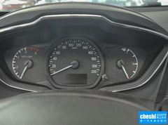 2015款 1.5L 手动 时尚型