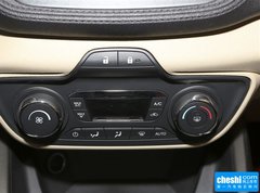 2015款 1.5L 手动 时尚型
