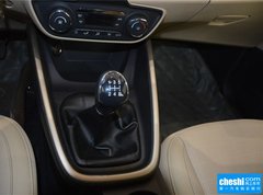 2015款 1.5L 手动 时尚型