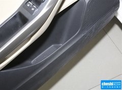 2015款 1.5L 手动 时尚型