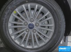 2015款 1.5L 自动 舒适型