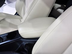 2015款 1.5L 手动 舒适型