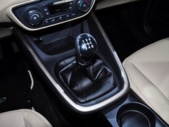 2015款 1.5L 手动 舒适型