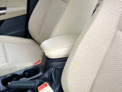 2015款 1.5L 手动 舒适型