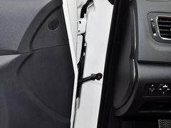 2015款 2.0L 手动 智臻型