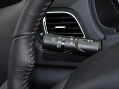 2015款 2.0L 手动 智臻型