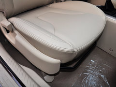 2015款 2.0L 手动 智享型