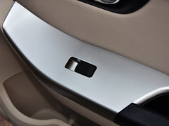 2015款 2.0L 手动 智享型
