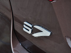 2015款 2.0L 手动 智享型