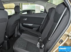 2015款 三厢 1.4L MT TOP