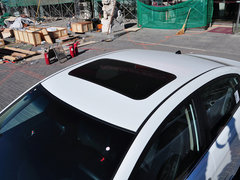 2015款 三厢 1.6L AT Premium