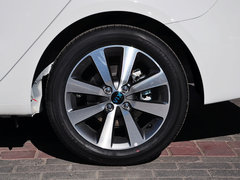 2015款 三厢 1.6L AT Premium
