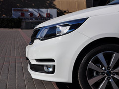 2015款 三厢 1.6L AT Premium