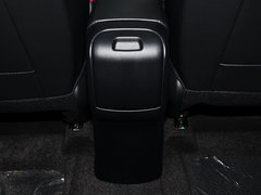 2015款 三厢 1.6L AT Premium