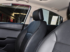 2015款 三厢 1.6L AT Premium