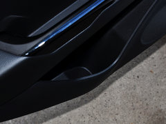 2015款 三厢 1.6L AT Premium