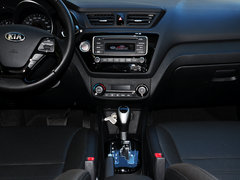 2015款 三厢 1.6L AT Premium
