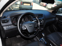 2015款 三厢 1.6L AT Premium