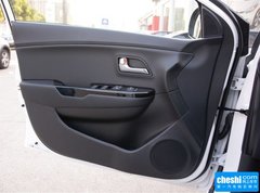 2015款 三厢 1.6L AT Premium