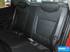2015款 三厢 1.6L AT Premium