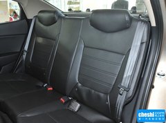 2015款 三厢 1.6L AT Premium