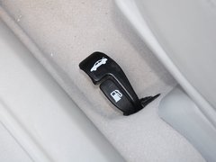 2015款 1.3T 手动 尊贵型