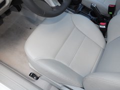 2015款 1.3T 手动 尊贵型