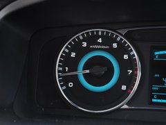 2015款 1.3T 手动 尊贵型