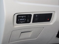 2015款 1.3T 手动 尊贵型