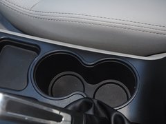 2015款 1.3T 手动 尊贵型