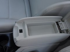 2015款 1.3T 手动 尊贵型