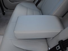 2015款 1.3T 手动 尊贵型