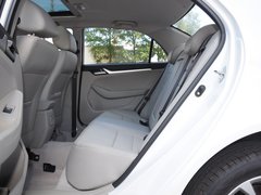 2015款 1.3T 手动 尊贵型